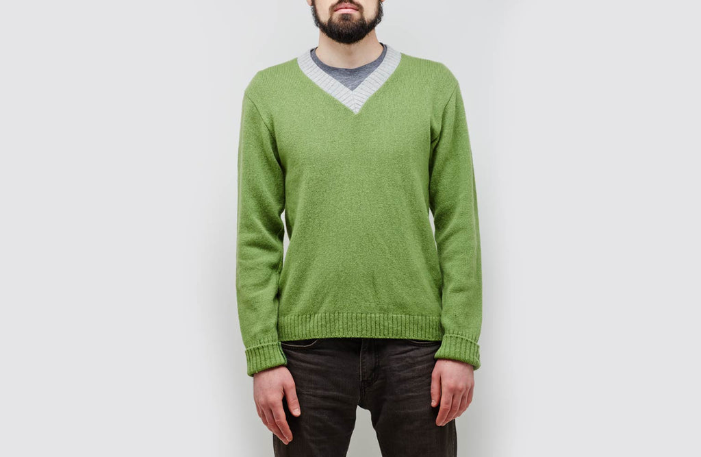 The Pullover, V-neck