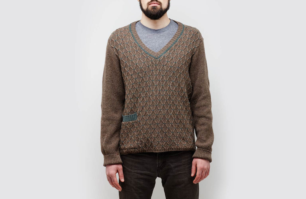 Dotted Diamond V-Neck Sweaters for Men